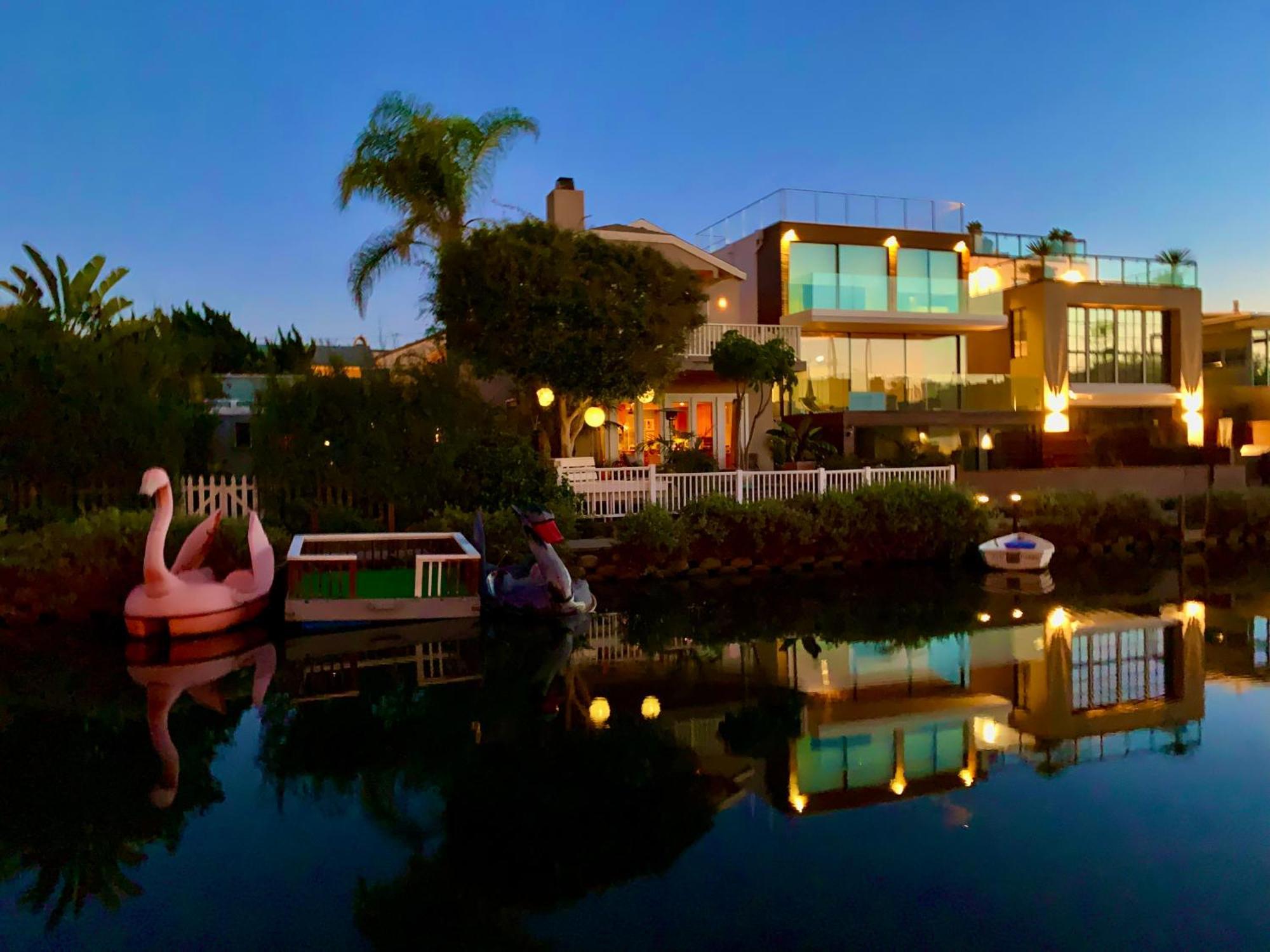 Chic Venice Beach Bungalow Steps From The Canals & Beach Los Angeles Exterior foto